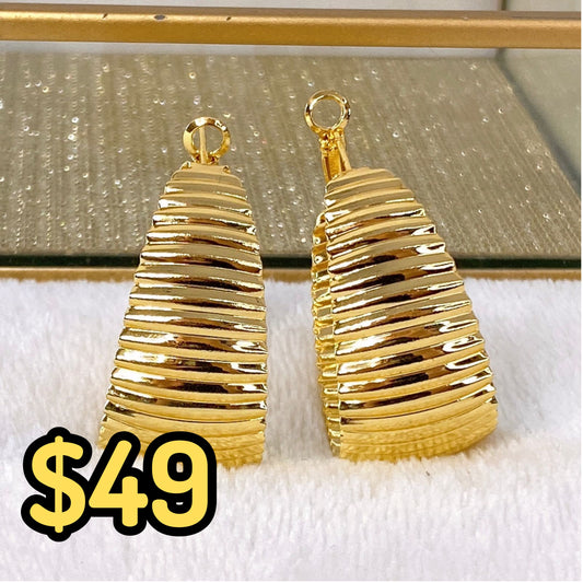Arete de Chapa de Oro COA1960-1